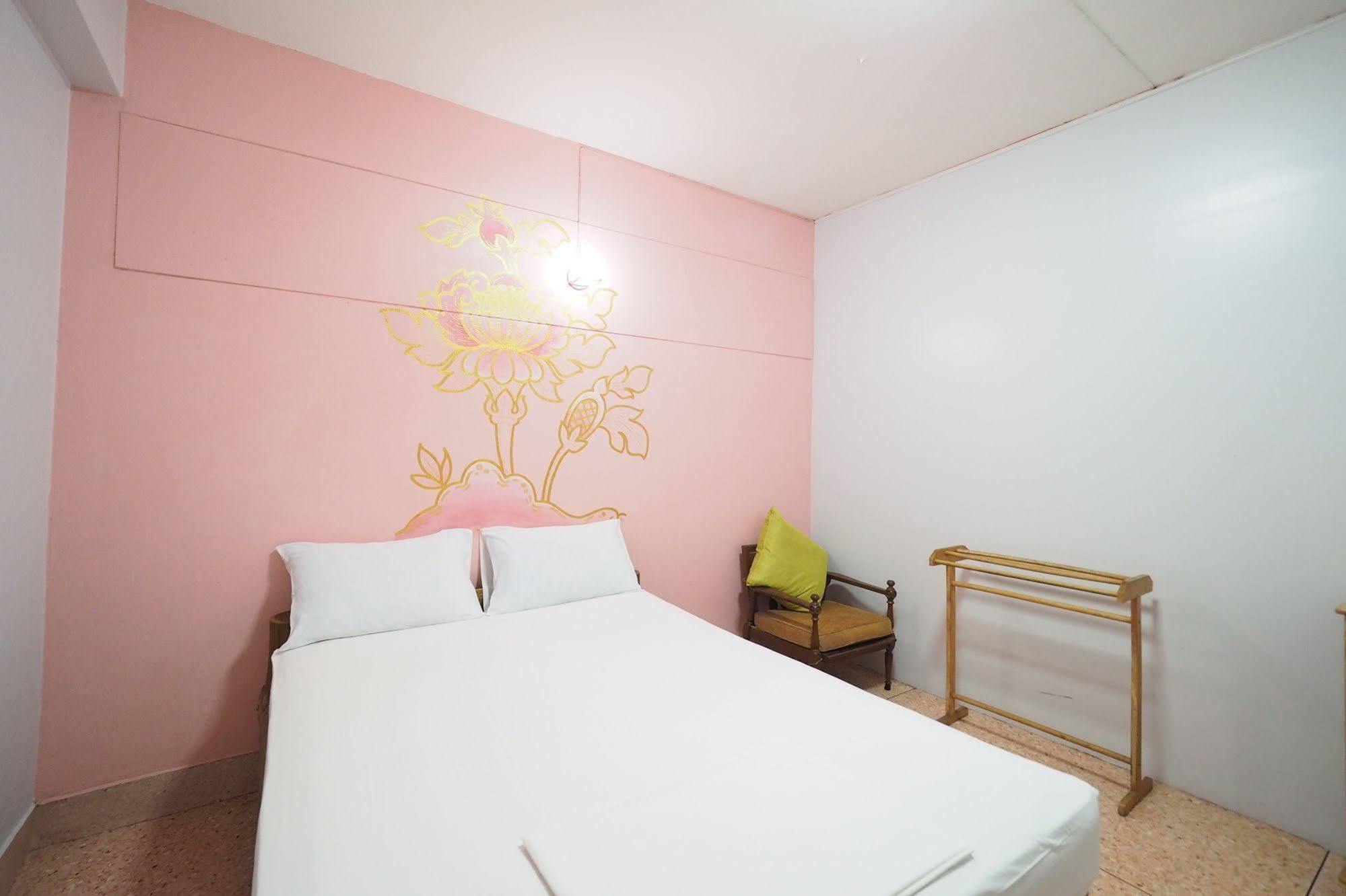 קראבי No7 Guesthouse מראה חיצוני תמונה