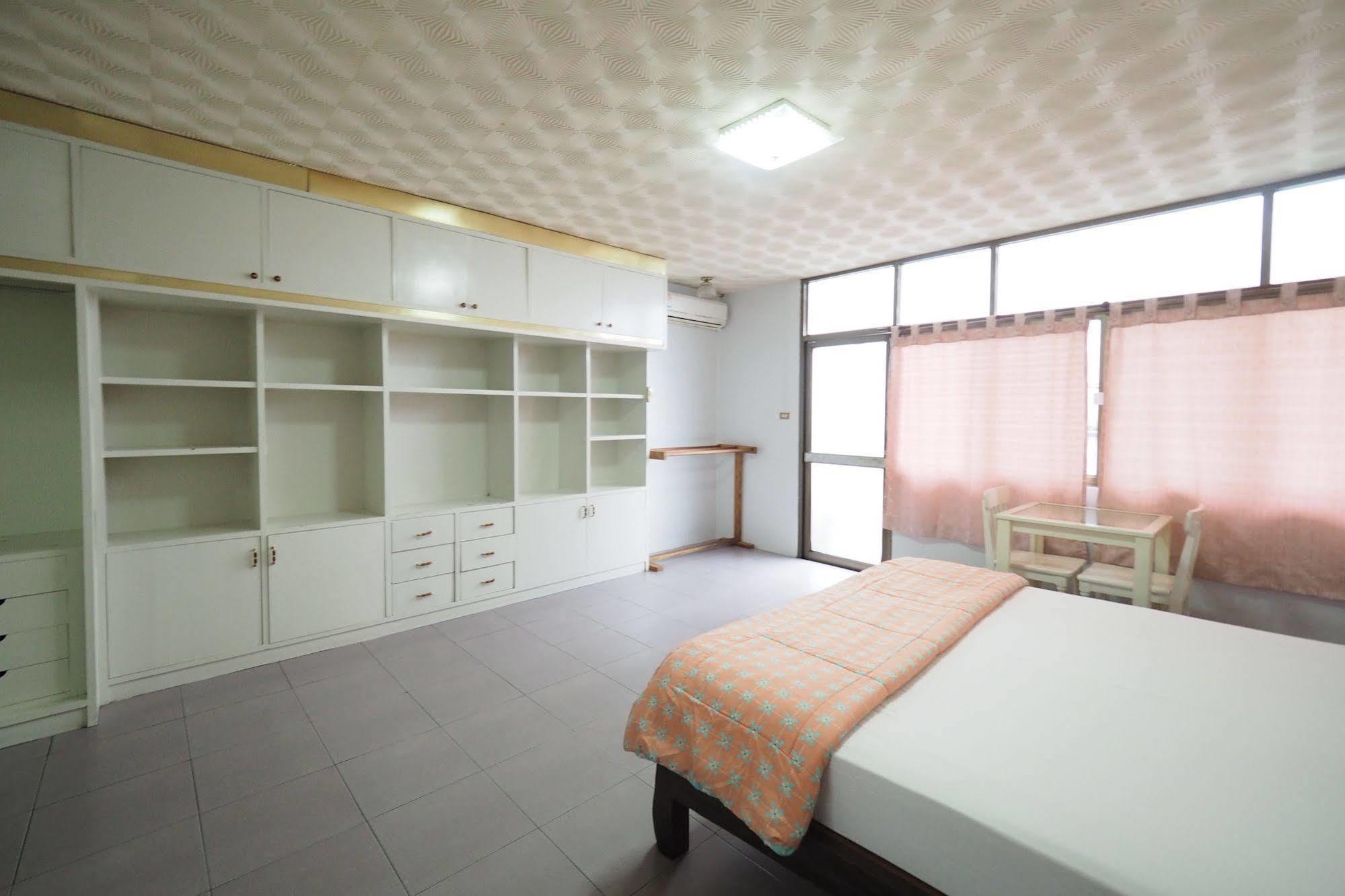 קראבי No7 Guesthouse מראה חיצוני תמונה